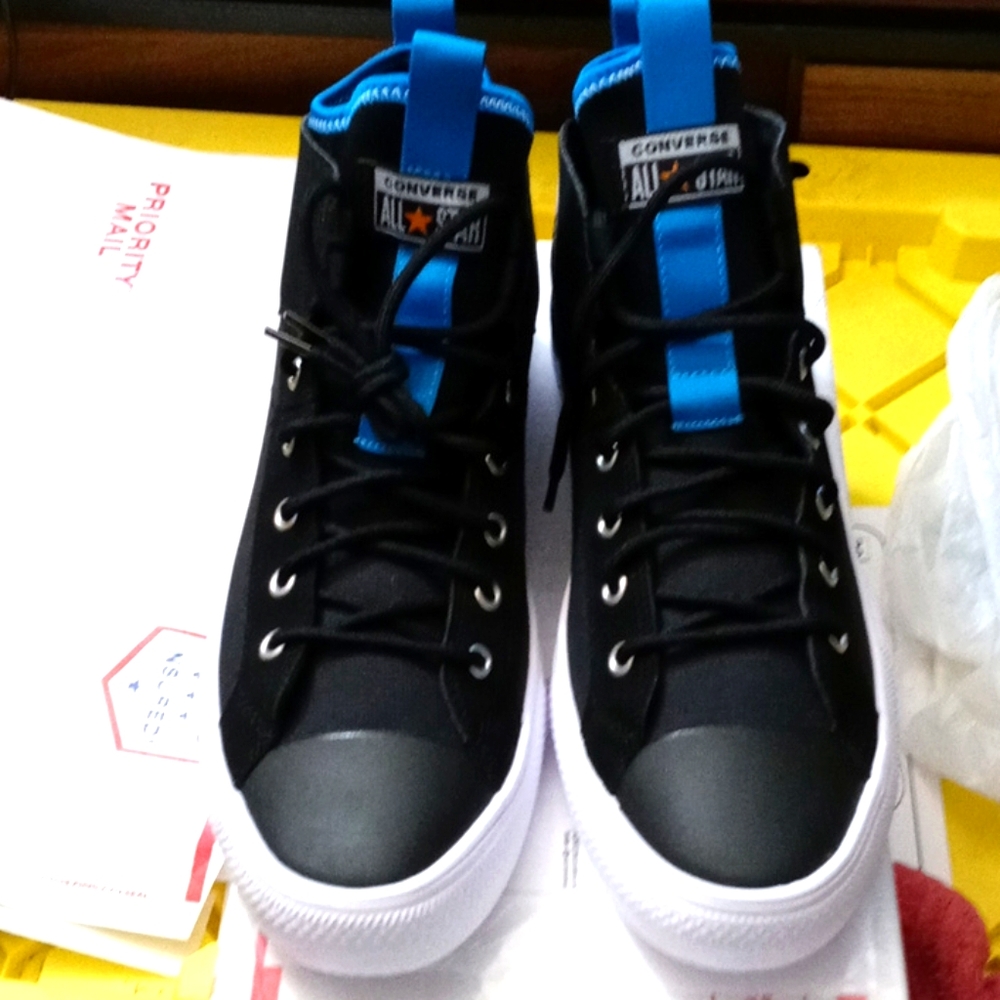 Converse cats ultra mid canvas black n blue